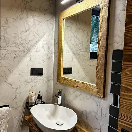 Jasna Apartment1-2 *